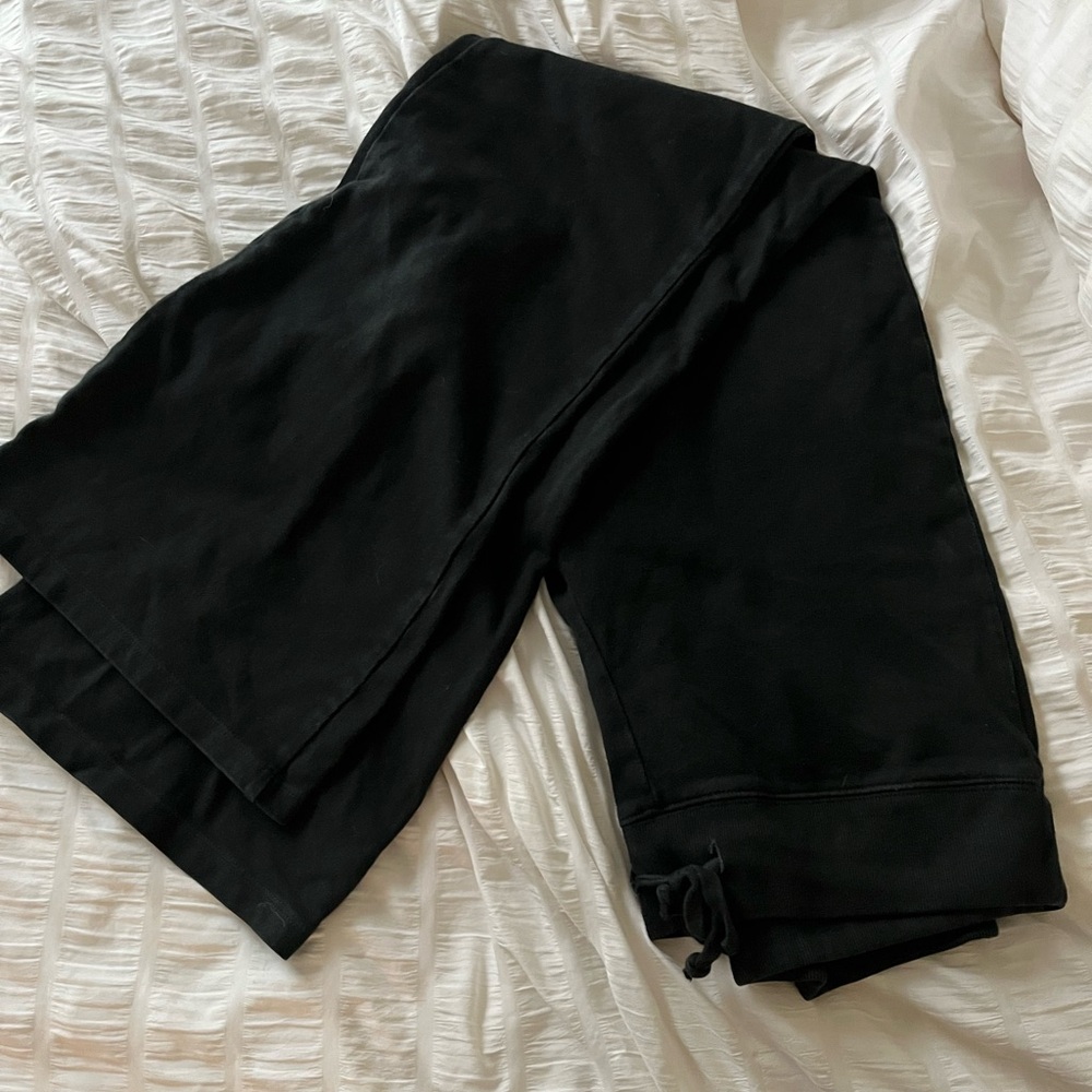 brandy melville hillary yoga pants